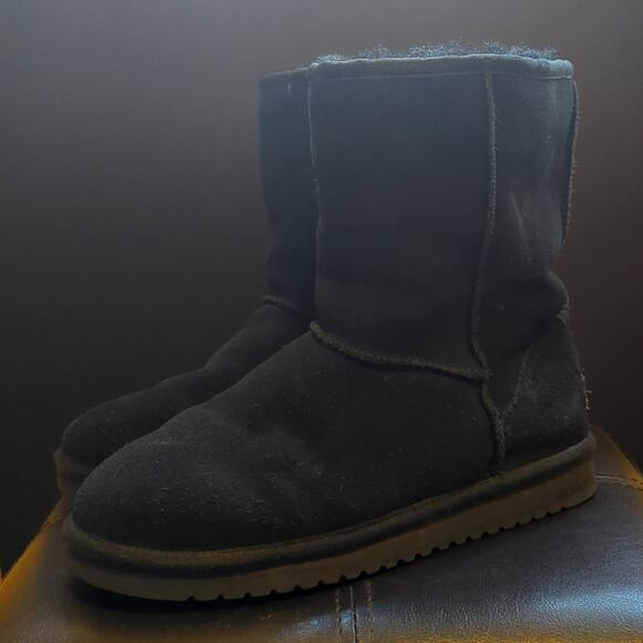 Koolaburra by Ugg Black Classic Koola Mid Calf Short Suede Leather Boots - Picture 1 of 5